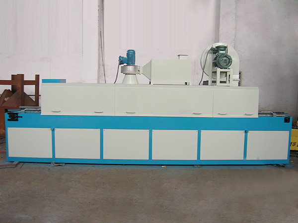 QXLT-50Ⅱ通过式清洗机(侧面)